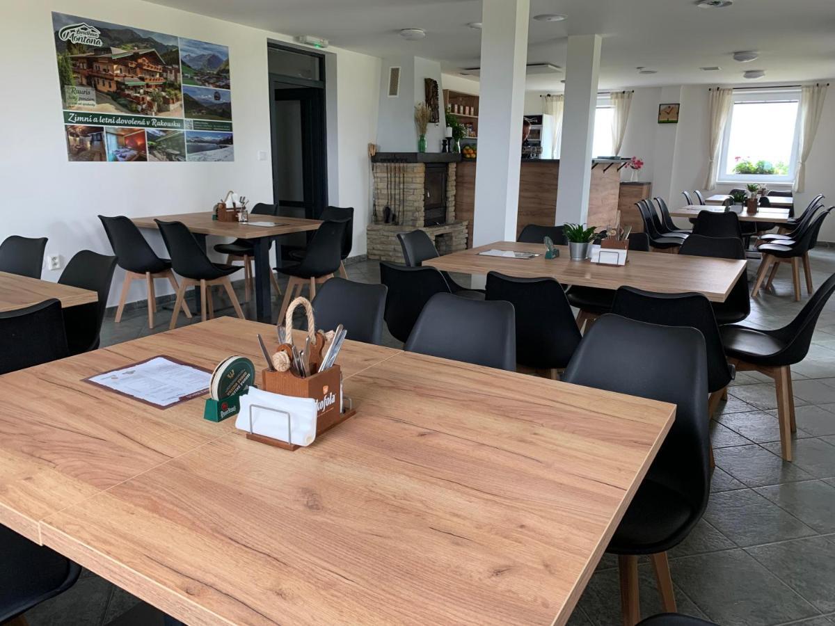 Restaurace A Penzion Gansberg Cotkytle Esterno foto